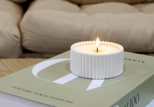 5 Rituales Diarios para Mejorar tu Bienestar con Velas Aromáticas